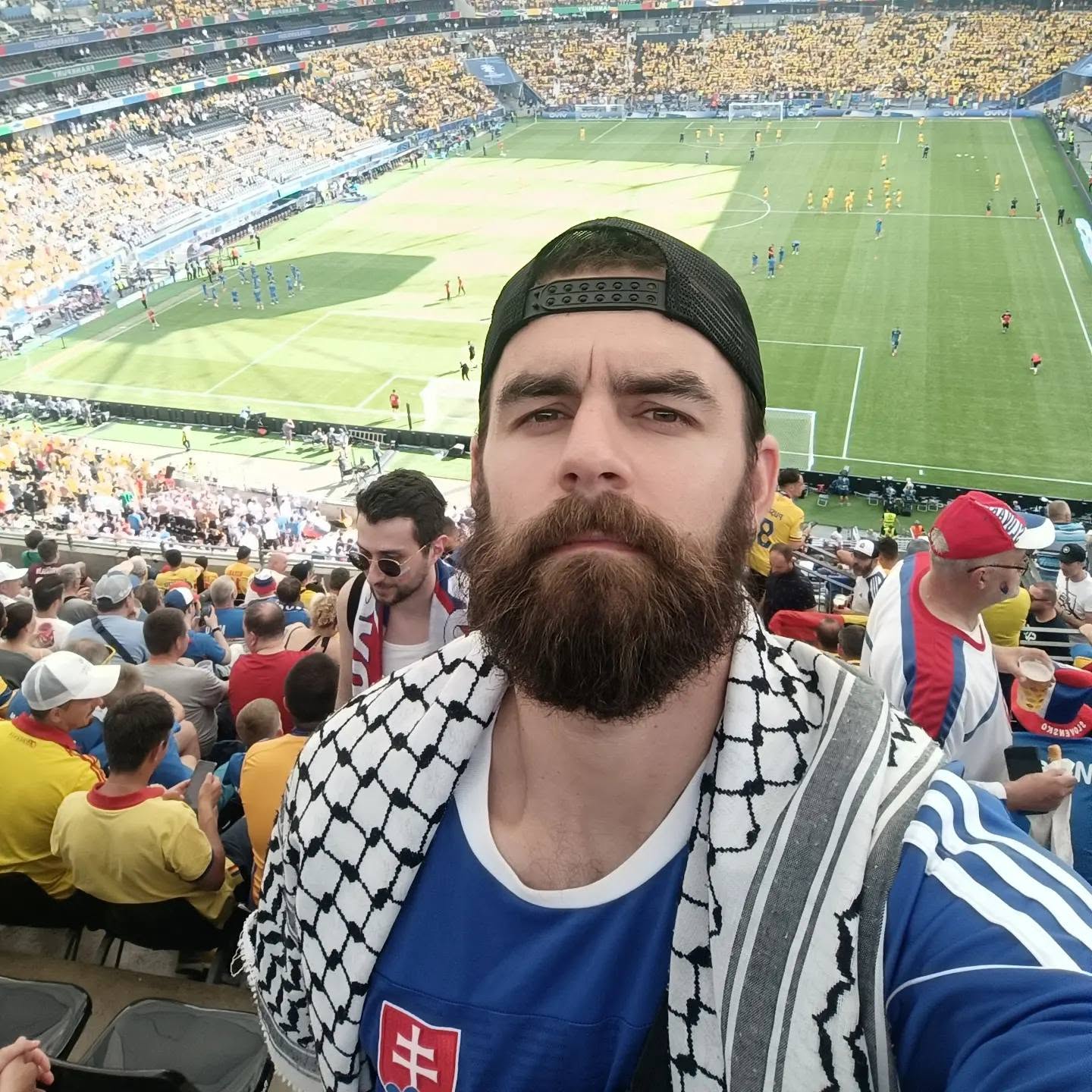 Barhum Nakhlé na futbalovom štadióne